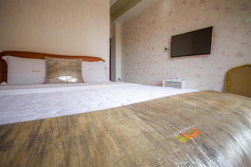 Sal'S Boutique Hotel Kampala Luaran gambar